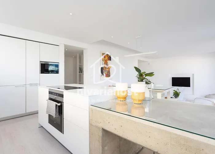 Private Pool & Jacuzzi, Esperanza Willa