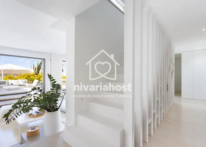 Villa Esperanza Costa Adeje, By Nivariahost Villa
