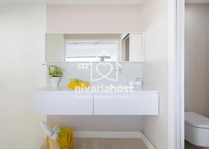 Villa Esperanza Costa Adeje, By Nivariahost * Адехе