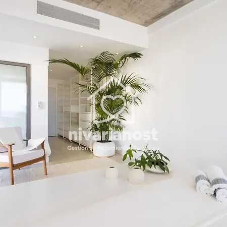 Private Pool & Jacuzzi, Esperanza וילה *