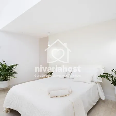 Private Pool & Jacuzzi, Esperanza וילה אדחה