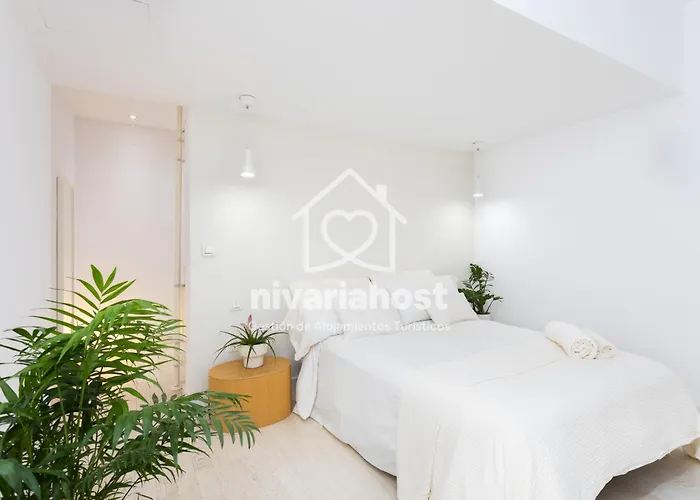 ヴィラ Private Pool & Jacuzzi, Esperanza アデヘ